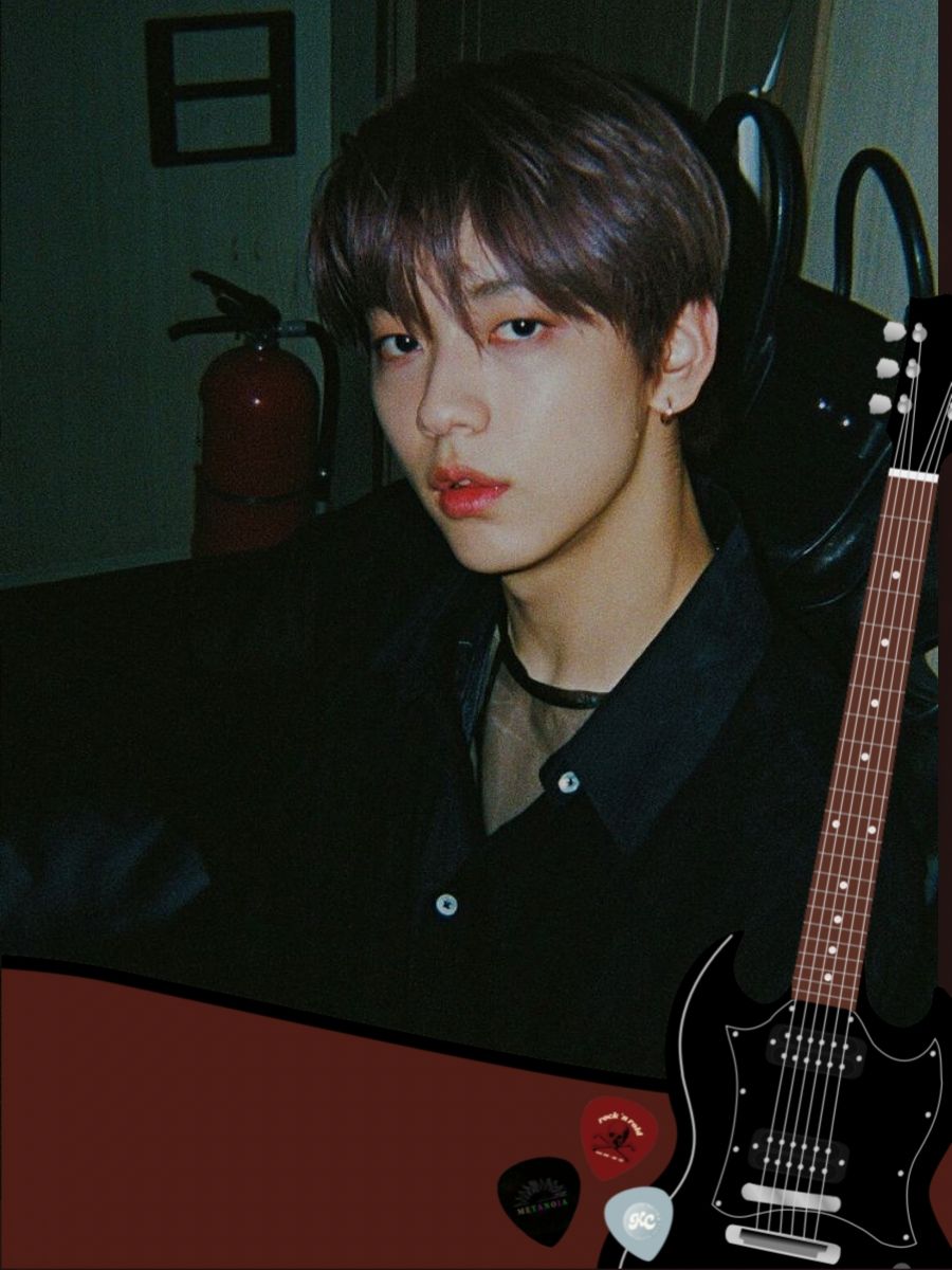 naggitaraa's tweet image. We are ready to rock this town tonight! I am Kade and catch my performance later at ELYSIUM: The first RNR Concert! Long live Rock and Roll!

#ElysiumWithRNR
#RNR6thRakrakan
#TaraNaSaBabaWithRNR