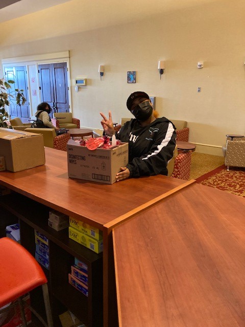Many thanks to <a href="/ECHSatDSU/">ECHS at DSU</a> Hornets in Action who sold, put together, and delivered Valentine's Day grams to their fellow classmates.