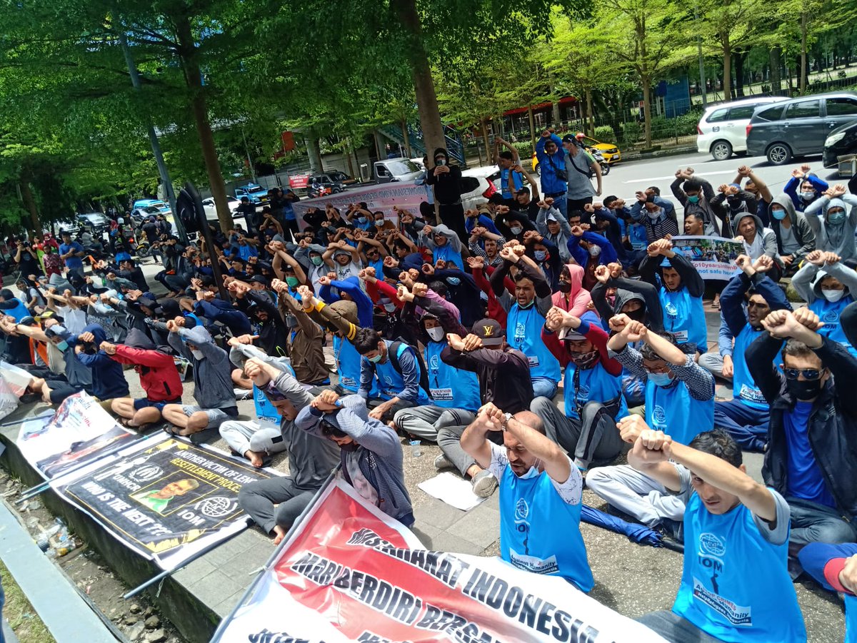 JawharySharif's tweet photo. #HelpRefugees_Indonesia 
we want resettlement and resettlement is our right and how long we should stay in Indonesia and isn't it enough for 10 years ?
#UNHCR 
#IOM 
#HumanRights https://t.co/e7WvzFoBvN