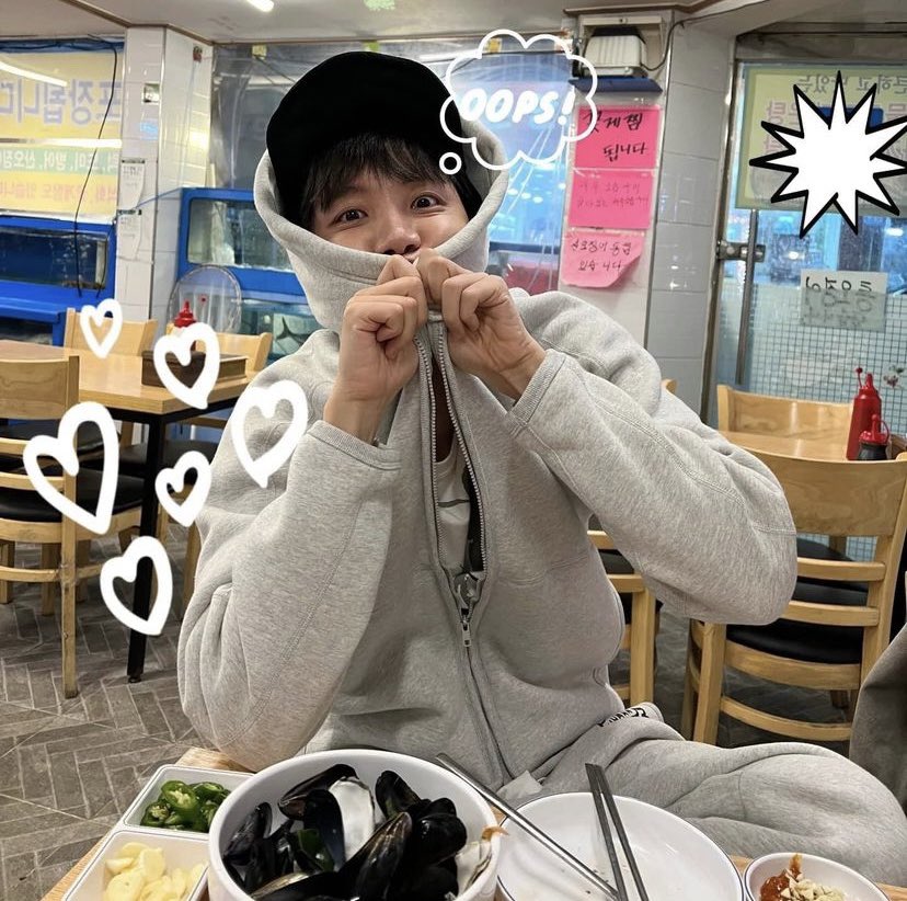 baselineshop's tweet photo. #HappyHobiDay ☻

150php gcash giveaway — (1) winner

♡ ends: 2.18.22 @ 6pm

follow these rules to join:

☼ like &amp; retweet this post
★ follow us
✧ tag 2 friends or mutuals

#BLSGiveaways 🐳 #HappyHopeDay 💜 https://t.co/ukcEGYbsCu