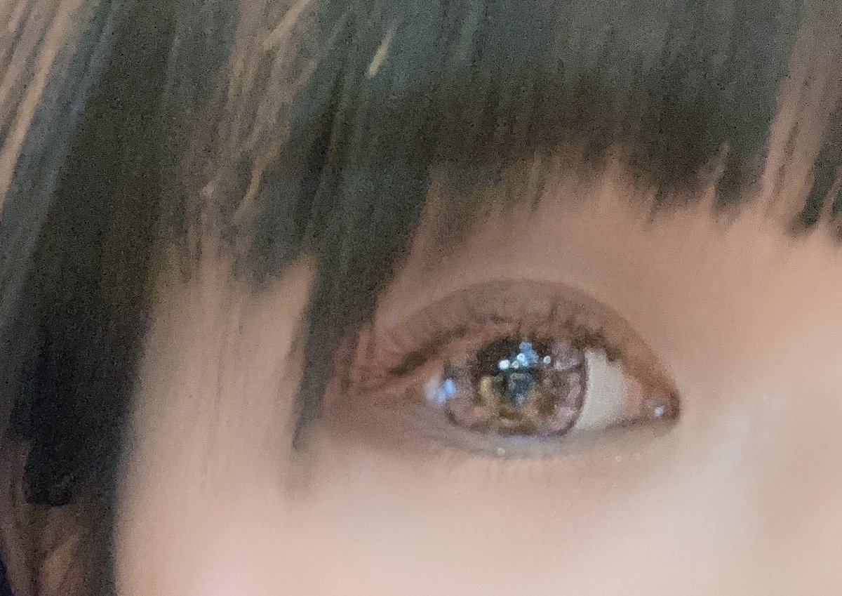 カラコン初心者 のイラスト マンガ コスプレ モデル作品 1 件 Twoucan