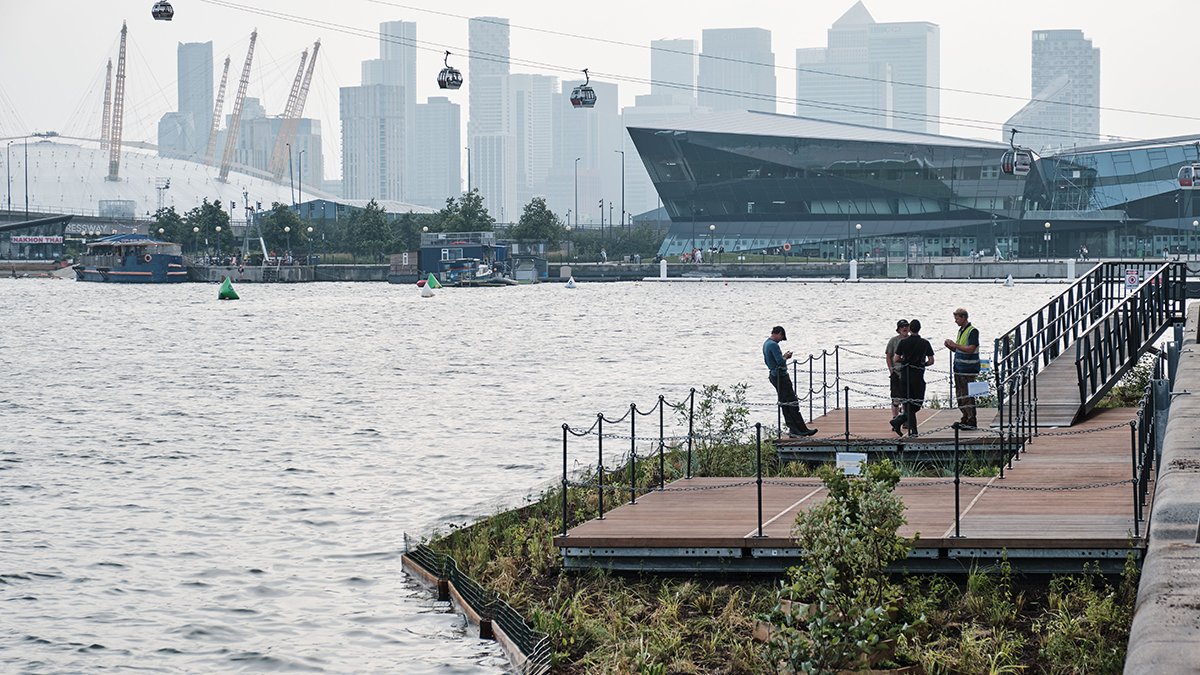 LFArchitecture's tweet photo. Spotlighting one of our LFA Destinations: @YourRoyalDocks!⛵️ Built between the 1850s and 1920s, the Docks were once our gateway to the world, fuelling our international trade and bringing people, produce and wealth from all around the world. [1/3] https://t.co/xbVQBoe28q