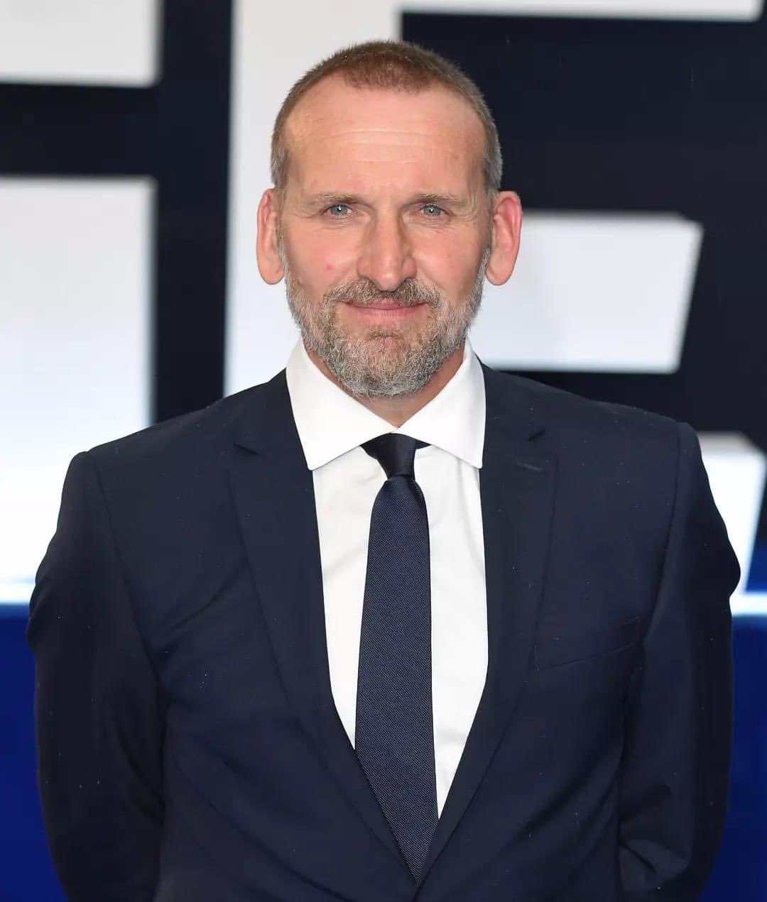Happy Birthday Christopher Eccleston I give him, air from my lungs   