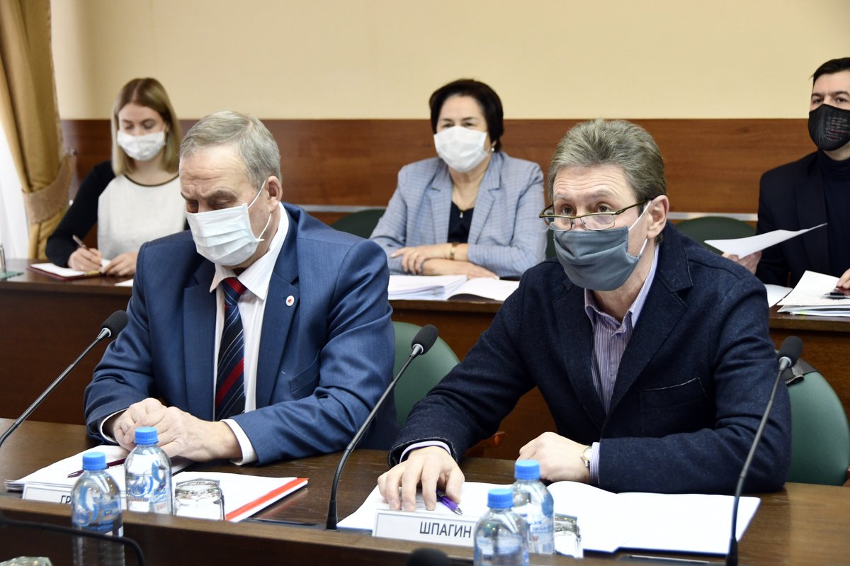 ZstoTver's tweet photo. Комитет рассмотрел законопроекты о трудовых отношениях https://t.co/OitgwutRMO https://t.co/cBO2D8rpNs
