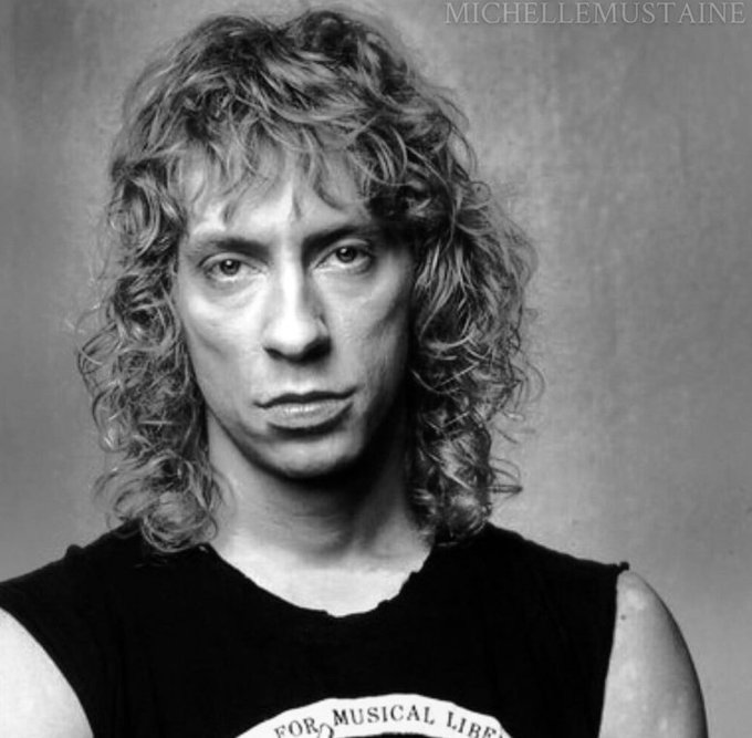 blogofenia's tweet image. Hoy habría cumplido años GAR SAMUELSON de MEGADETH y no le olvidamos... #HappyBirthdayGarSamuelson #GarSamuelson #MEGADETH @Megadeth