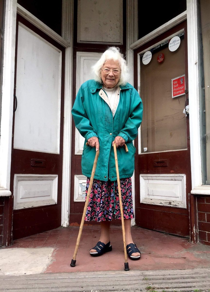 bitofstone's tweet photo. We are sad to report that Ivy (Anne) Brassington, formerly of Brassington Newsagents on Old Road passed away on Tuesday 8th Feb. Funeral service at Christchurch on the 3rd March at 11:15 with the committal service at Stafford Crem at 12:30.
Our thoughts to her family and friends https://t.co/5hgF3OfRny