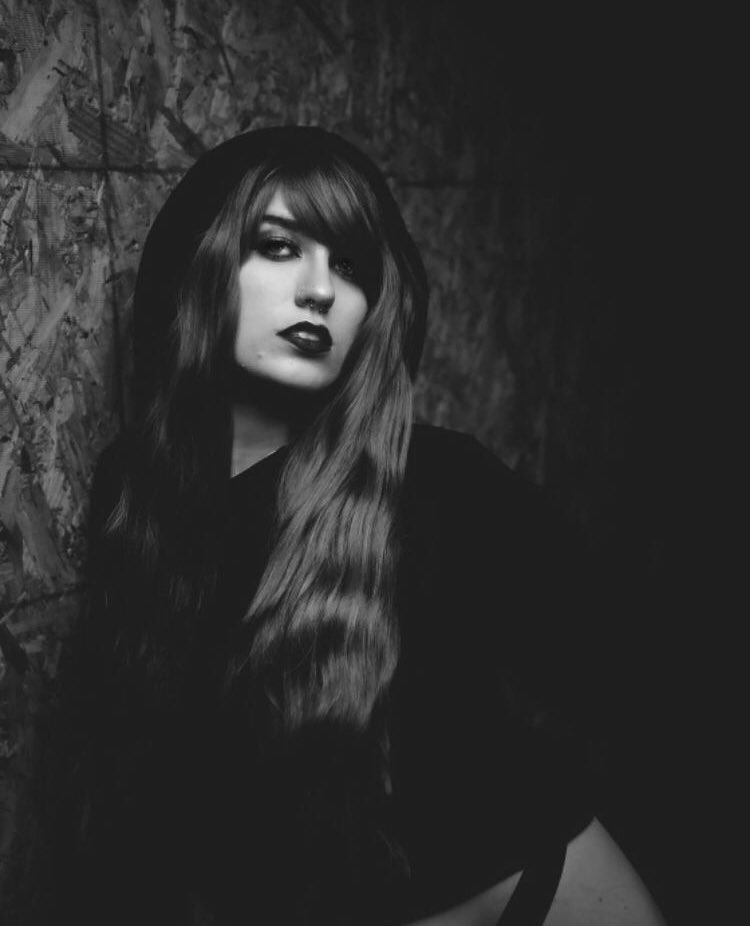 LilyDevaModel's tweet image. Be raw. Be open. Be fucking real . Be kind and loving. Because the last thing this world needs is more fakeness &amp;amp; hate. 🌍

-
-
-
isaactrotterphotography