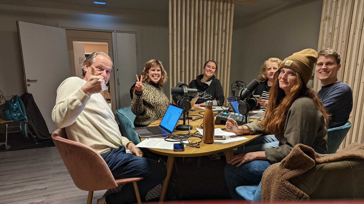 LaClickduWeb's tweet photo. Premier podcast 2022 🎉 Tendances social media, influenceurs et campagne présidentielle, com des jeux de société, escape game hybride, intelligence collective dans la com publique… Une diversité à notre image ;) https://t.co/jhzFXA23ZV…
#podcast #Laclickduweb https://t.co/qYGDjACawd