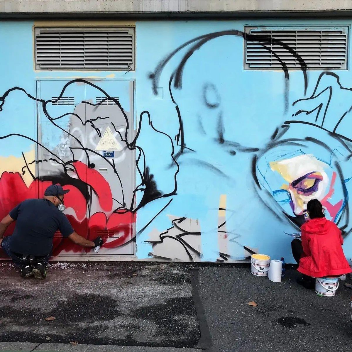 Peonie-Street Art
In piazza Don Pollarolo, Torino
Con @karim_graffiti
@vallette2030
@torinocreativa.official
@largemotivelab
@unsognopertutti
📸@fabio_b_l_v_n_t_shots