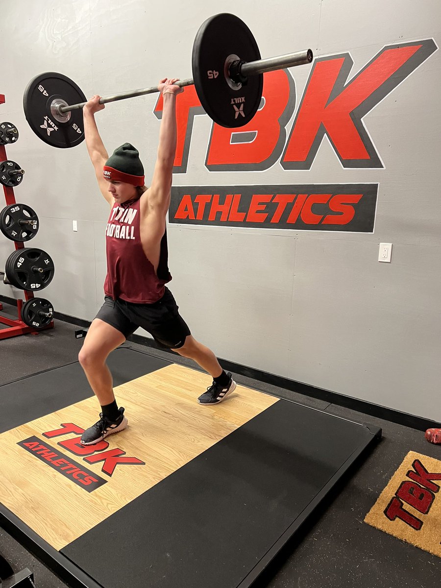 TBK Athletics - Load that bar and get it Overhead. Build your spine/core as a foundation. Excellent work <a href="/JonnyLester22/">jonny lester</a> &amp; <a href="/DallasParrish85/">Dallas Parrish</a> #BKcrew #strength #power #training #focus #goals #MakeAGreatDay👍🏼👍🏾