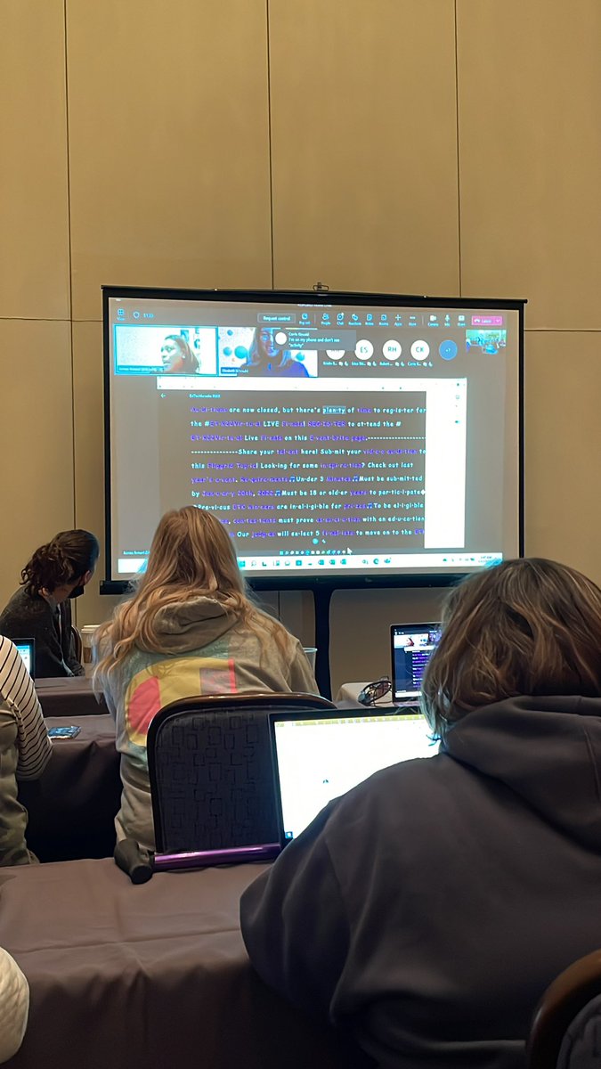 Immersive reader in @Flipgrid is a game changer for my students! <a href="/Savvy_Educator/">Jornea Armant</a> @schmuhlface thanks for showing us this #flipgrid <a href="/ideaillinois/">IDEA</a> #IDEAcon