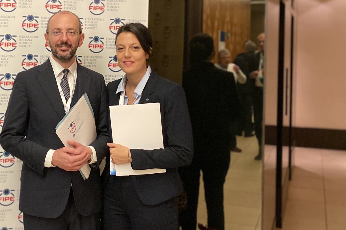 Congratulazioni <a href="/MarinaPorotto/">Marina Porotto</a> nostro Presidente Giovani <a href="/fipeliguria/">FIPE Confcommercio Liguria</a>!!!!!