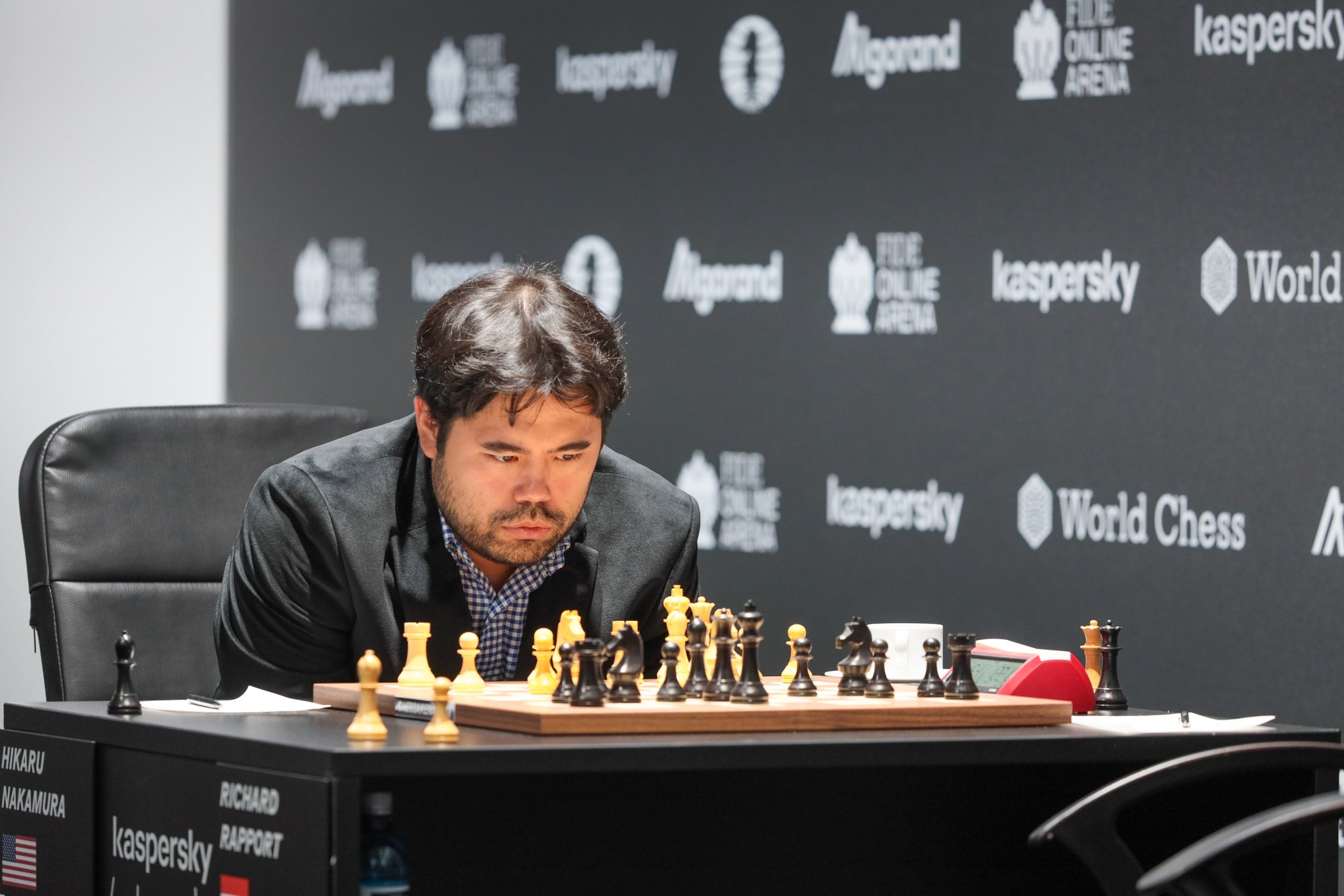 When streamers play over the board chess, they draw huge numbers - Hikaru  Nakamura 