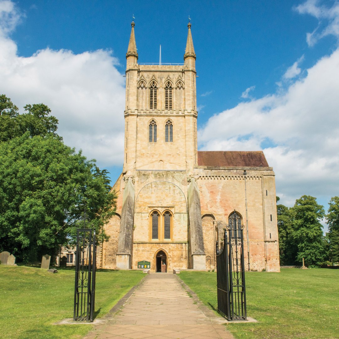 Opening on Sunday: Oliver Jones at Pershore Abbey. Two important works by <a href="/Oliver_C_Jones/">Oliver Jones</a> are being shown at the beautiful <a href="/AbbeyPershore/">Pershore Abbey Community</a> from 20 Feb - 30 March: ow.ly/GOk750HNWIq