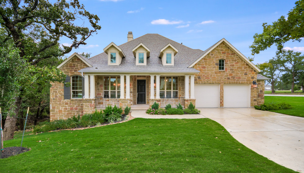 markteamatxlife's tweet photo. Leander's 78641 zip code recently ranked second on a new list from #Opendoor of the top ten zip codes for homebuyers nationwide. This piece explores the reasons for Leander's popularity and takes note of other #TX cities that made Opendoor's list. 
https://t.co/P6SoPndVrm https://t.co/BX6yo8XwDl