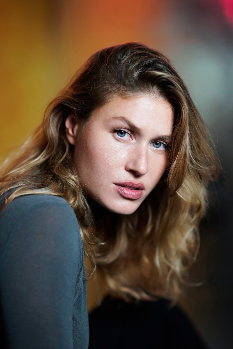 Acclaim Artists tweet media