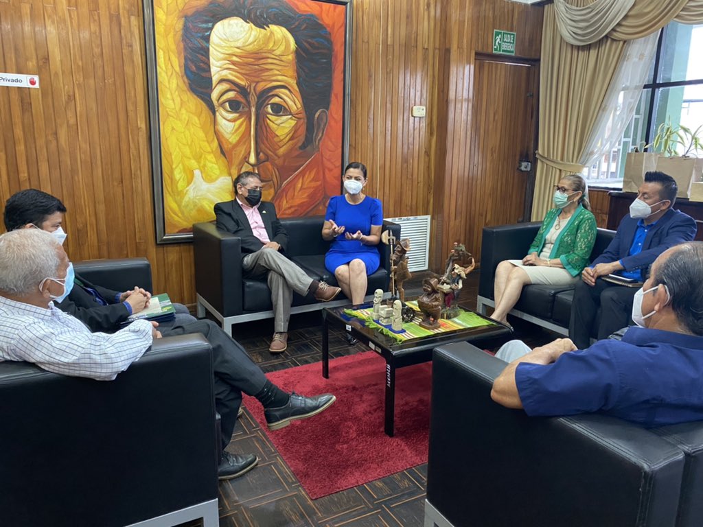 Ante la importancia de realizar trabajos en conjunto para el beneficio estudiantil, Autoridades de nuestra institución y la Alcaldía de Urdaneta firman convenio de cooperación interinstitucional. #PortíUTB