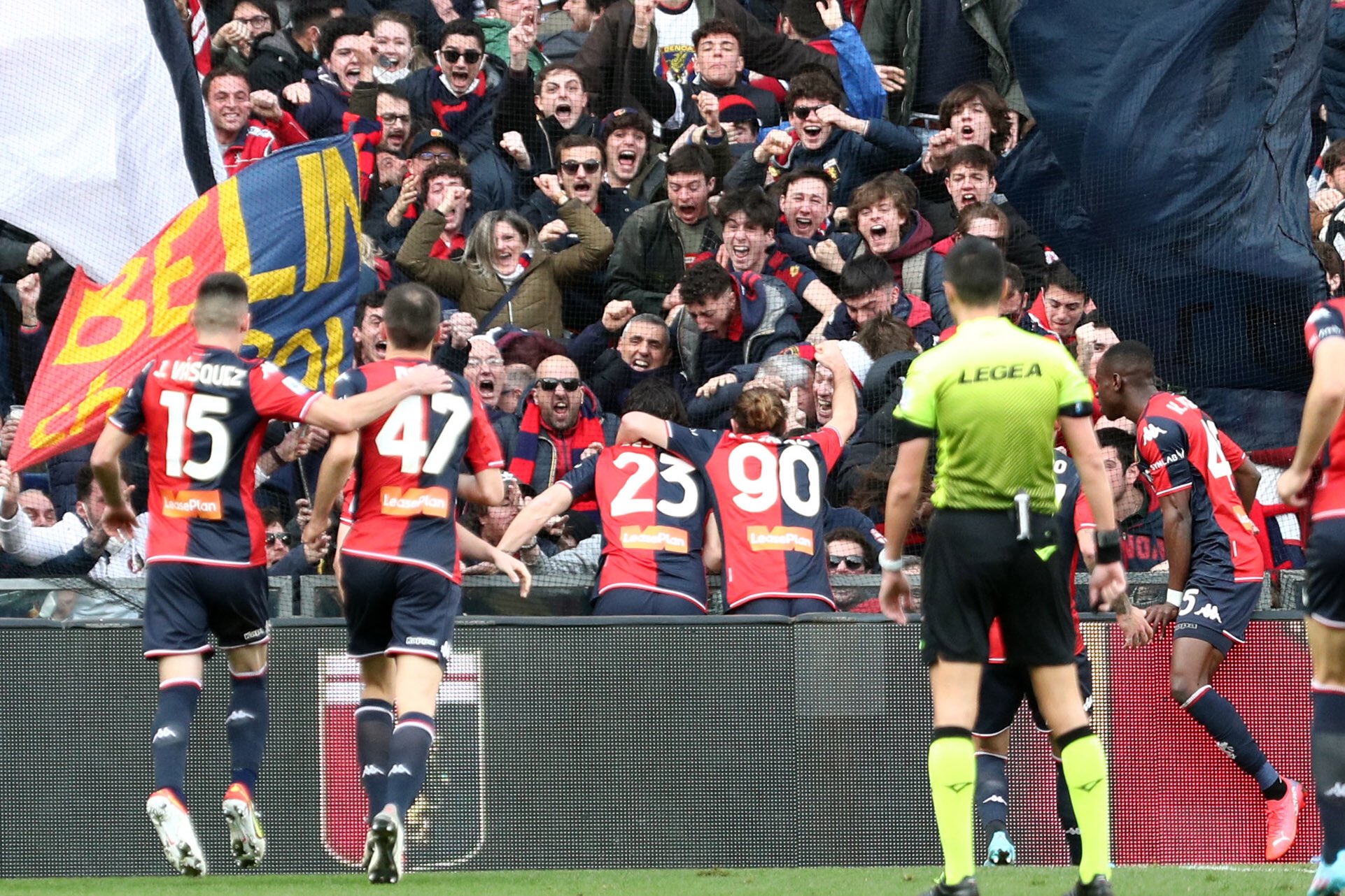 Genoa CFC on X: 🔴🔵 #GenoaParma 🏆 @SerieA 💪 Forza, Grifone