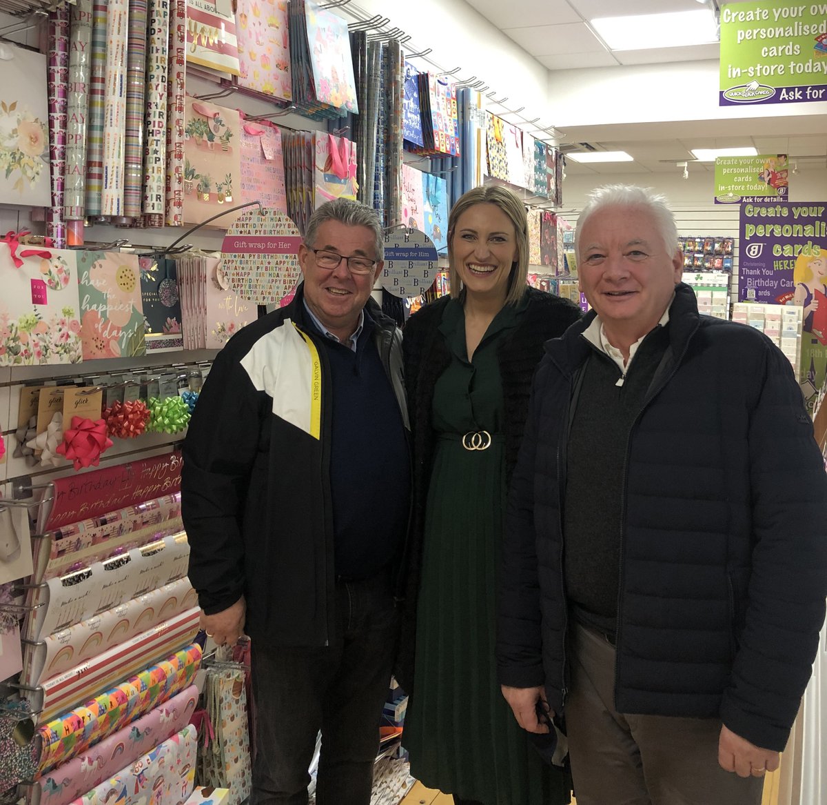 Great day catching up with our fabulous Irish Distribution team - Watermark Cards in Dublin. Grateful to be working with such a great team of people and to see so much of our product in the Irish market. 🥰 #watermarkcards #luxurygiftwrappings