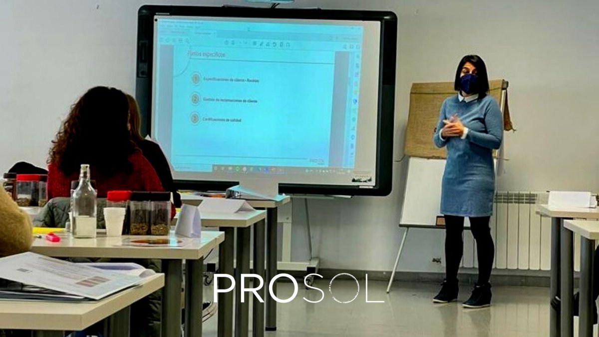prosolcoffee's tweet photo. El curso 'Fabricación de productos de café y sucedáneos de café' sigue adelante y refuerza nuestro compromiso con la FP Dual a través de nuestro programa #PRODUAL y con los #ODS de @ONU_es, al apoyar el #ODS4 que aboga por la #educación global de calidad. https://t.co/0aRYUsOmRI