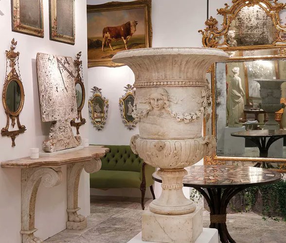 Frances_Allitt's tweet photo. "I can sell fire grates in August and garden furniture on Christmas Eve."

Why were buyers after garden antiques at the recent @decorativefair? Read our fair report here. 

https://t.co/RgQchoG8Yk https://t.co/h1BhAoW3UA