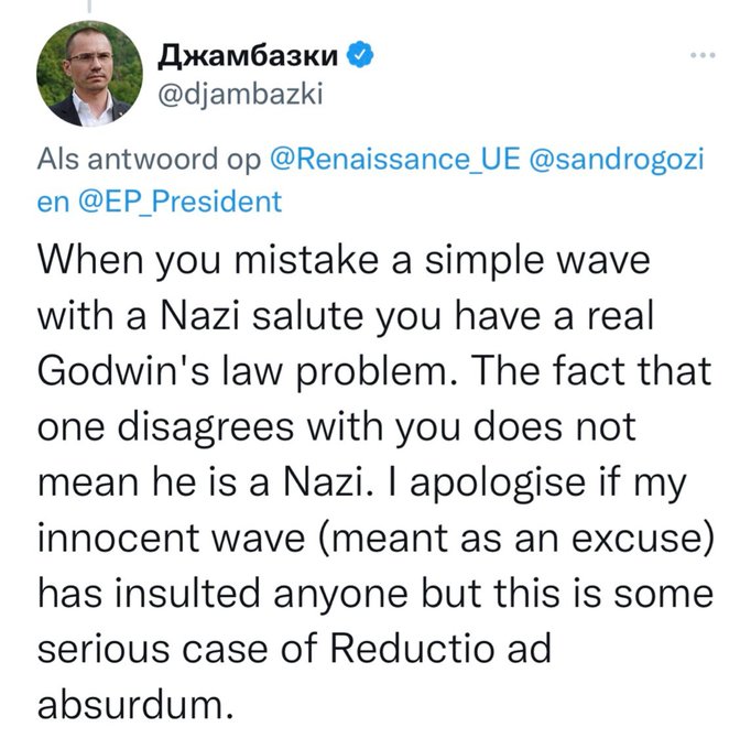 FLzClBCXoAEh3SG?format=jpg&name=small