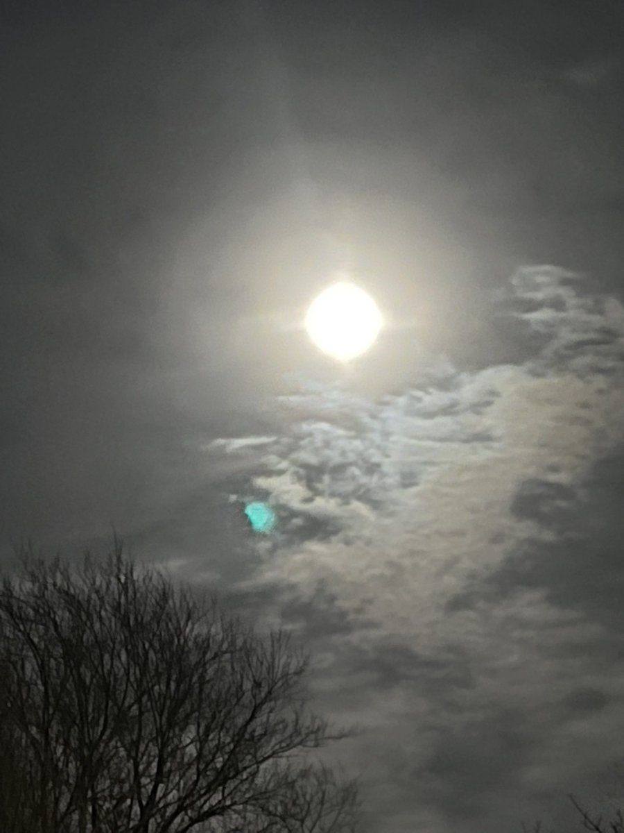 Amazing Snow Moon last night! Here’s to more snow!❄️⛄️<a href="/SamanthaAugeri/">Samantha Augeri</a>