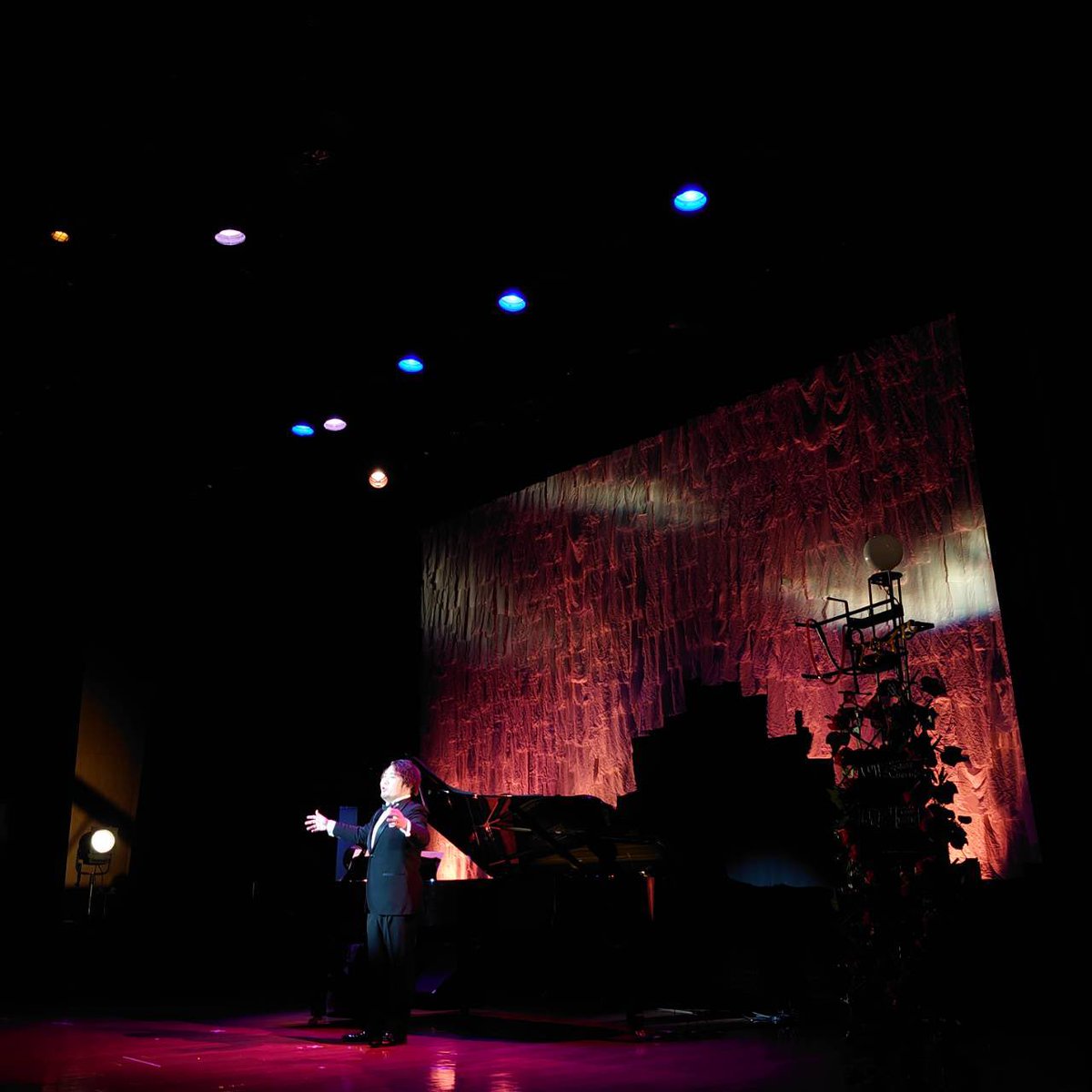 無事に終わりました！1時間歌とMCはなかなか大変ですね、、笑自分の実力不足を痛感するところも多々ありましたが、なんとか終えました！皆様のお力添えがあってこそのコンサートだなと改めて思いました！これからも精進します！来てくれた方、本当にありがとうございました！