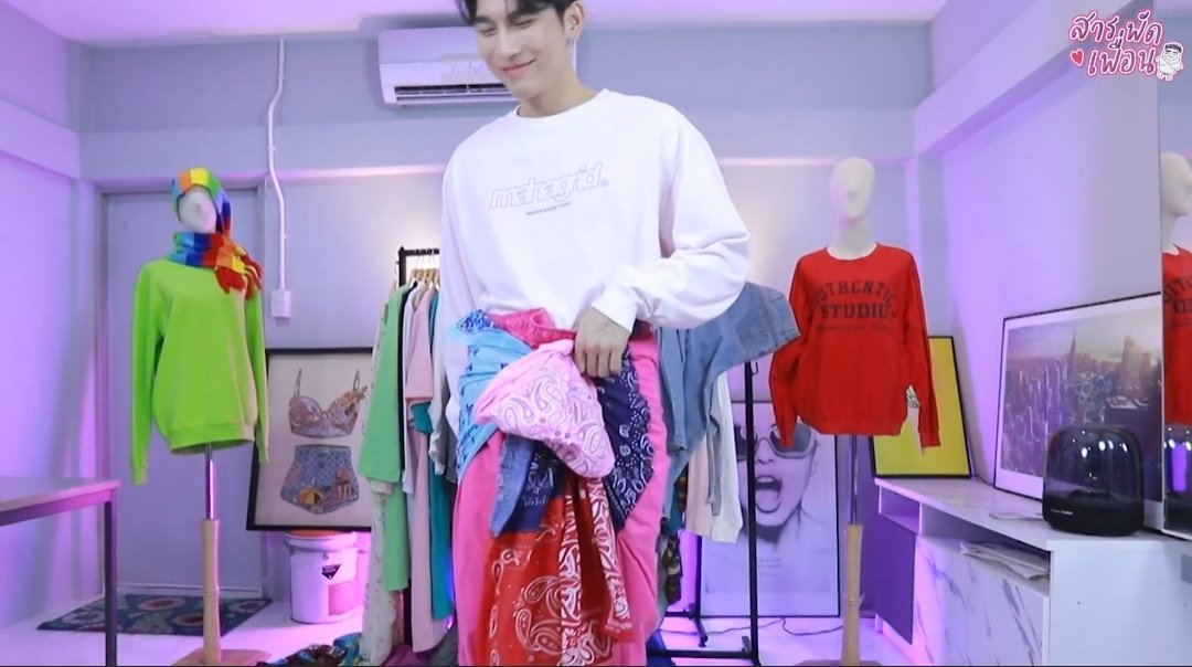 ใส่แล้วเท่น๊าจะบอกให้ ใส่อะไรก็เท่

#มิวมาสารพัดเพื่อน
<a href="/MSuppasit/">mewsuppasit</a>