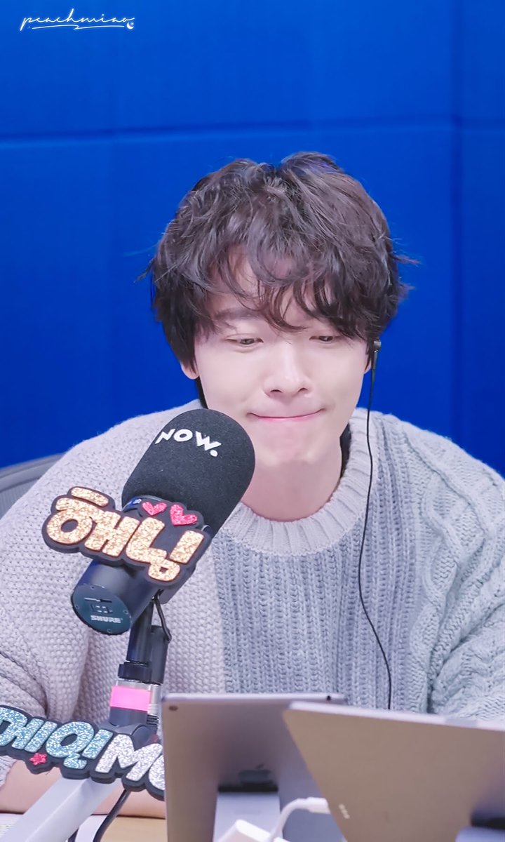 Miao__Hay's tweet photo. #슈퍼주니어 #SUPERJUNIOR     
#동해  #DONGHAE                         
@SJofficial
@donghae861015

🥺😳😐😌
✎  220217  D&amp;E SHOW

[ no edit , no reupload , no commercial use ] https://t.co/sav36xrPSN