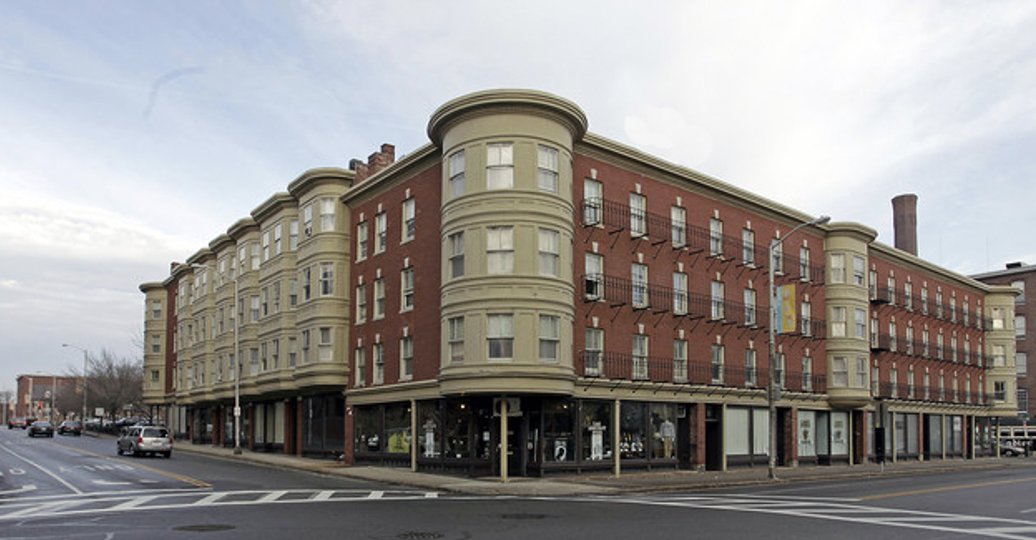 DMSdesignllc's tweet photo. DMS Design completes project for The Caleb Group at Chestnut Square and Sirk Buildings, Lowell, MA.

The Caleb Foundation worked with DMS on the historic rehabilitation and capital improvement project for 42 units at Chestnut Square and 46 units in the Sirk Building.

#dmsdesign https://t.co/2Q2X1OeqIM
