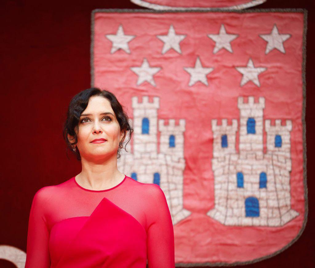 RT si tú también estás con Ayuso. <a href="/IdiazAyuso/">Isabel Díaz Ayuso</a>