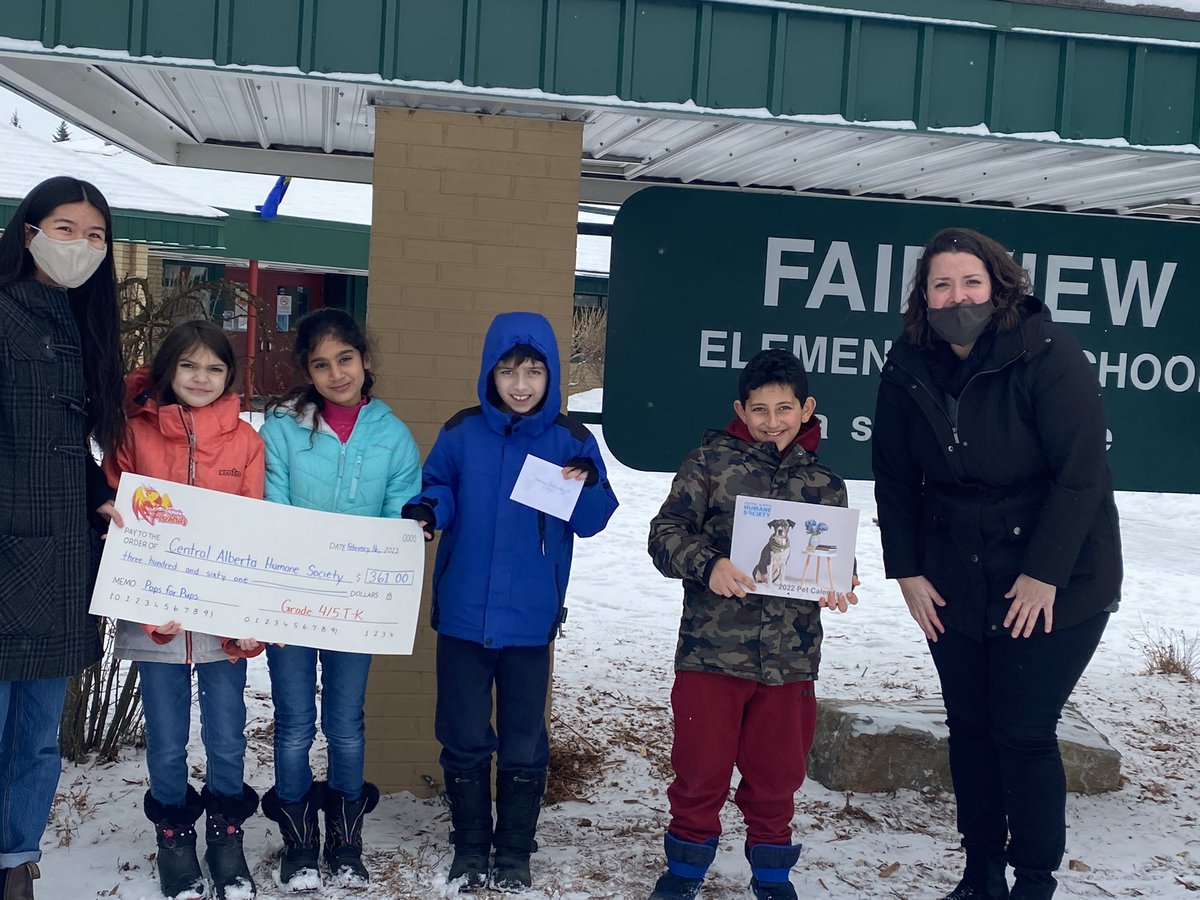 FVSpecialPlace's tweet photo. We are so proud of the Grade 4/5TK Class whose service project this month assisted the Humane Society!Way to go!💕Our students in each class choose a project to learn about ‘service’ for others.These monies will go toward helping animals. #respectfulrdpsd #fairviewrocks #reddeer https://t.co/Bm4aiAt5jS