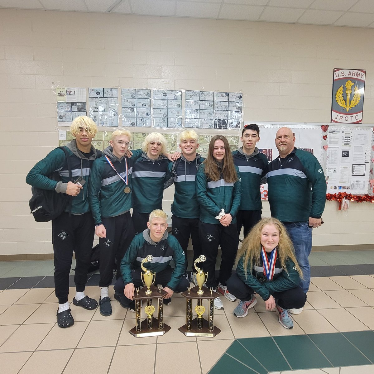 STATE BOUND!! Sending our Wrestlers off in style! <a href="/falls_clear/">ThirdCoastSpartan</a>