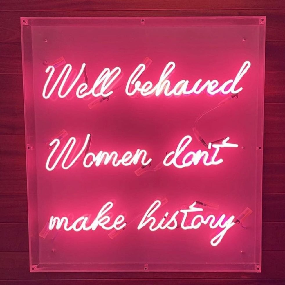 Words to live by. ✌🏼👩🏽‍🤝‍👩🏼
If you feel like misbehaving this weekend then head down to The Purple Peacock for cocktails, small plates and MORE!
Book your table today: bit.ly/purplepeacockd…
📸: eleanor.attle