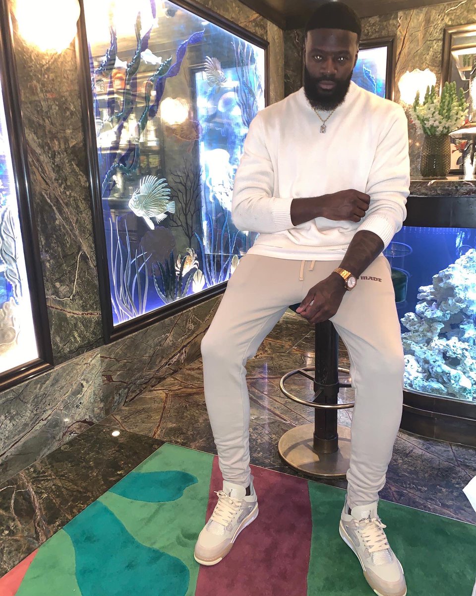 K_shekoni's tweet photo. c.r.e.a.m 💰 https://t.co/UiExgw41cg