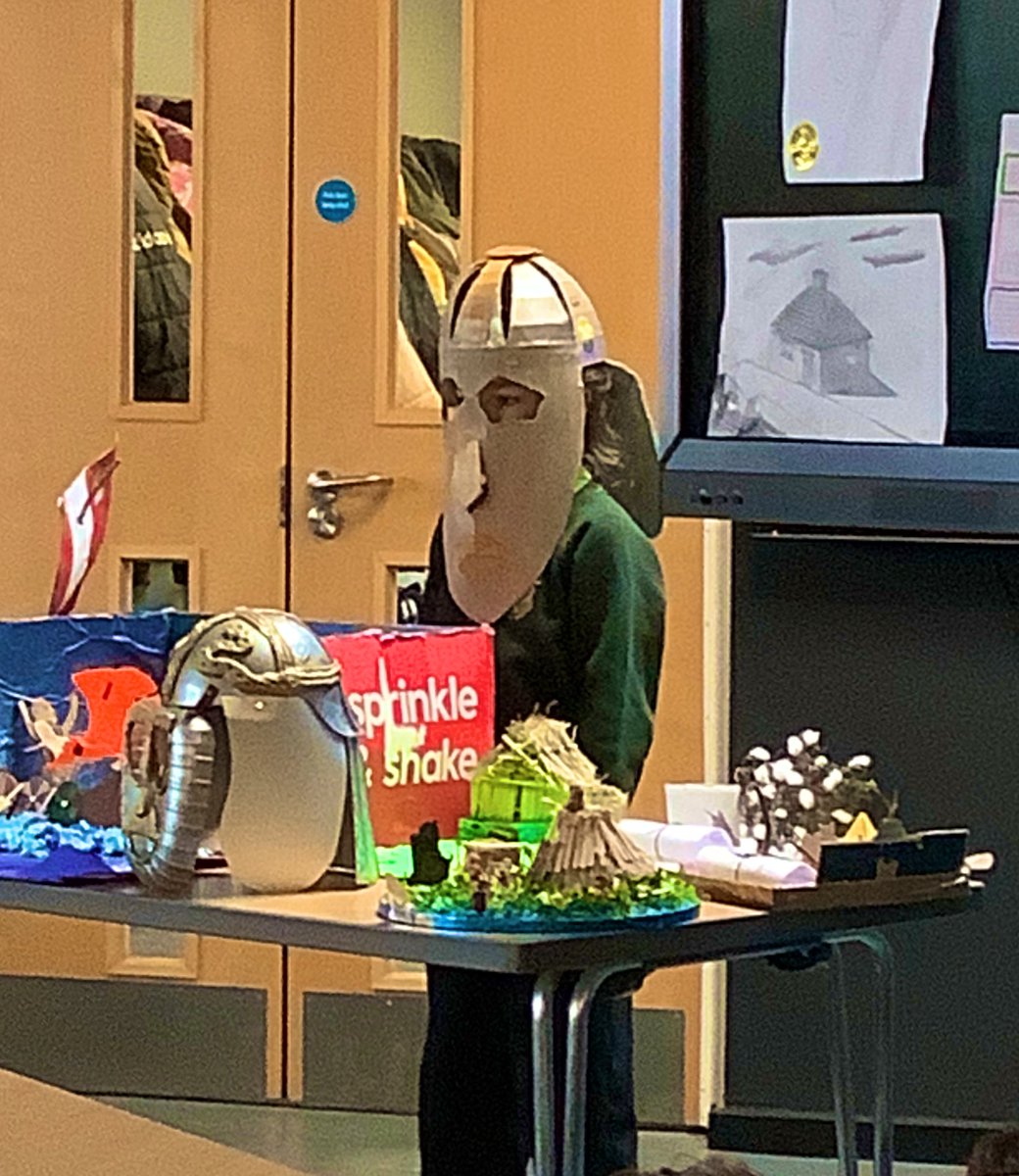 Bulbourne_WPA's tweet photo. My favourite curriculum assembly of each half term is always our celebration of Home Learning! It’s amazing how detailed and intricate each piece is. We have such talented, determined and creative pupils #WatersideHomeLearning #WatersidePathways https://t.co/tnXlyDqPuA