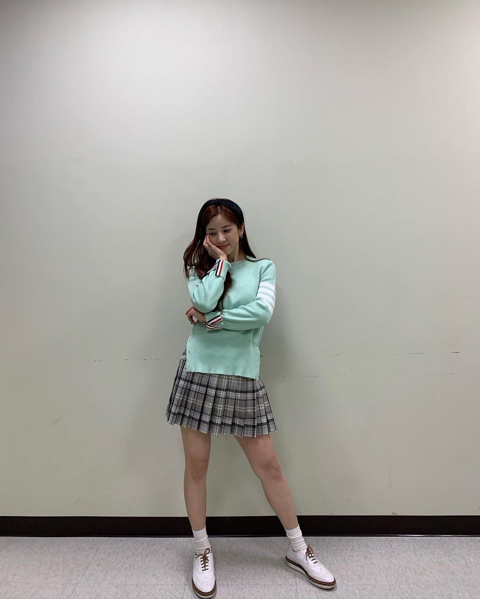 mulgoukizarry's tweet photo. ✰  #롱이롱이  ✰⁣

오늘 저녁 8시 TMI SHOW 📺
https://t.co/6NUFIXd6rg https://t.co/UxawZ92XPN