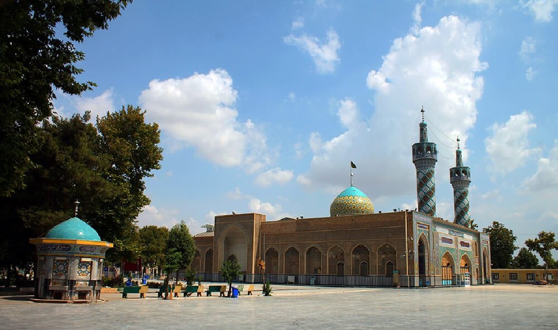 IraninMi's tweet photo. #Imamzadeh Yahyebne Zeid #GonbadeQabus #Golestan #Iran #Tourism https://t.co/nXmL8YJkxc