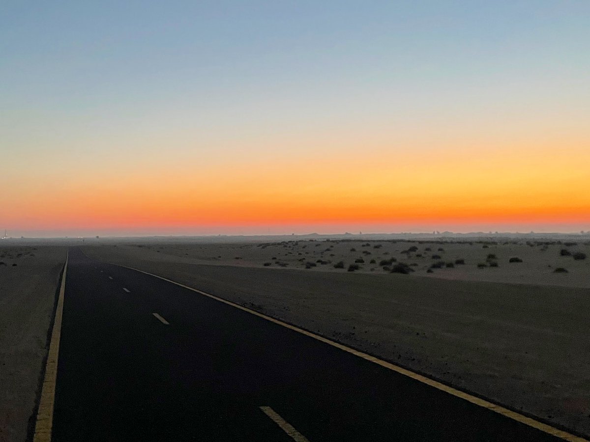 Early start to the morning, a brisk cycle in the darkness…the moon 🌚 was shining like the sun 🌞 ! Photos taken at the same time, as the moon sunk and the sun rose.