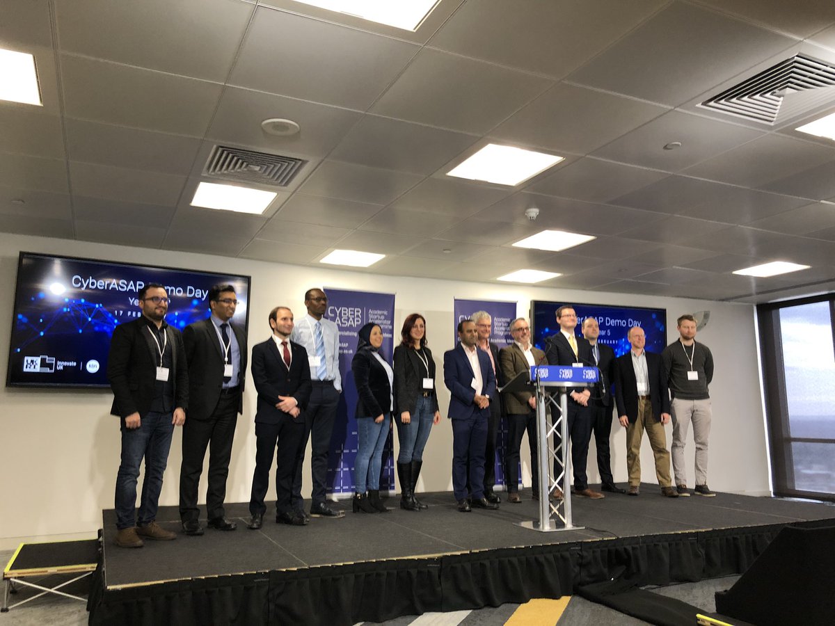 CyberASAP's tweet photo. All smiles at #CyberASAPDemoDay π https://t.co/F1VXZjCSIS
