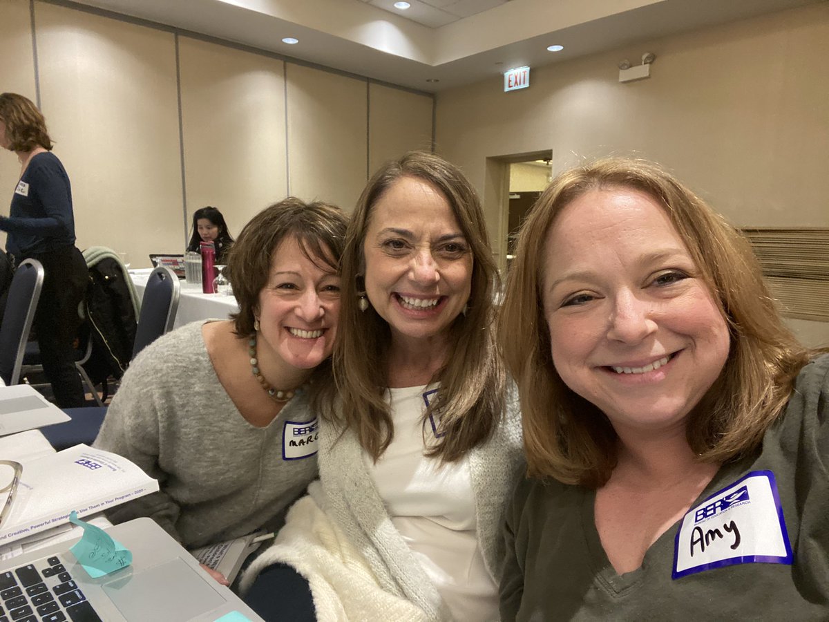Who doesn’t like a good book, meeting a new friend or hanging out online with their librarian?!?! Visit <a href="/Spiritof67LF/">Spirit of 67</a> website to place your bid for a reading night with all 3 elementary librarians! There is only a 12 hours left! <a href="/LakeForestSD67/">Lake Forest School District 67</a> <a href="/SHlightbulblab/">Margo Newtown</a> <a href="/KatieSchiyer2/">Katie Schiyer</a>