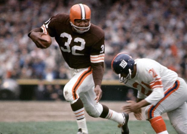 Happy birthday to the goat, Jim Brown! The greatest to ever do it! 