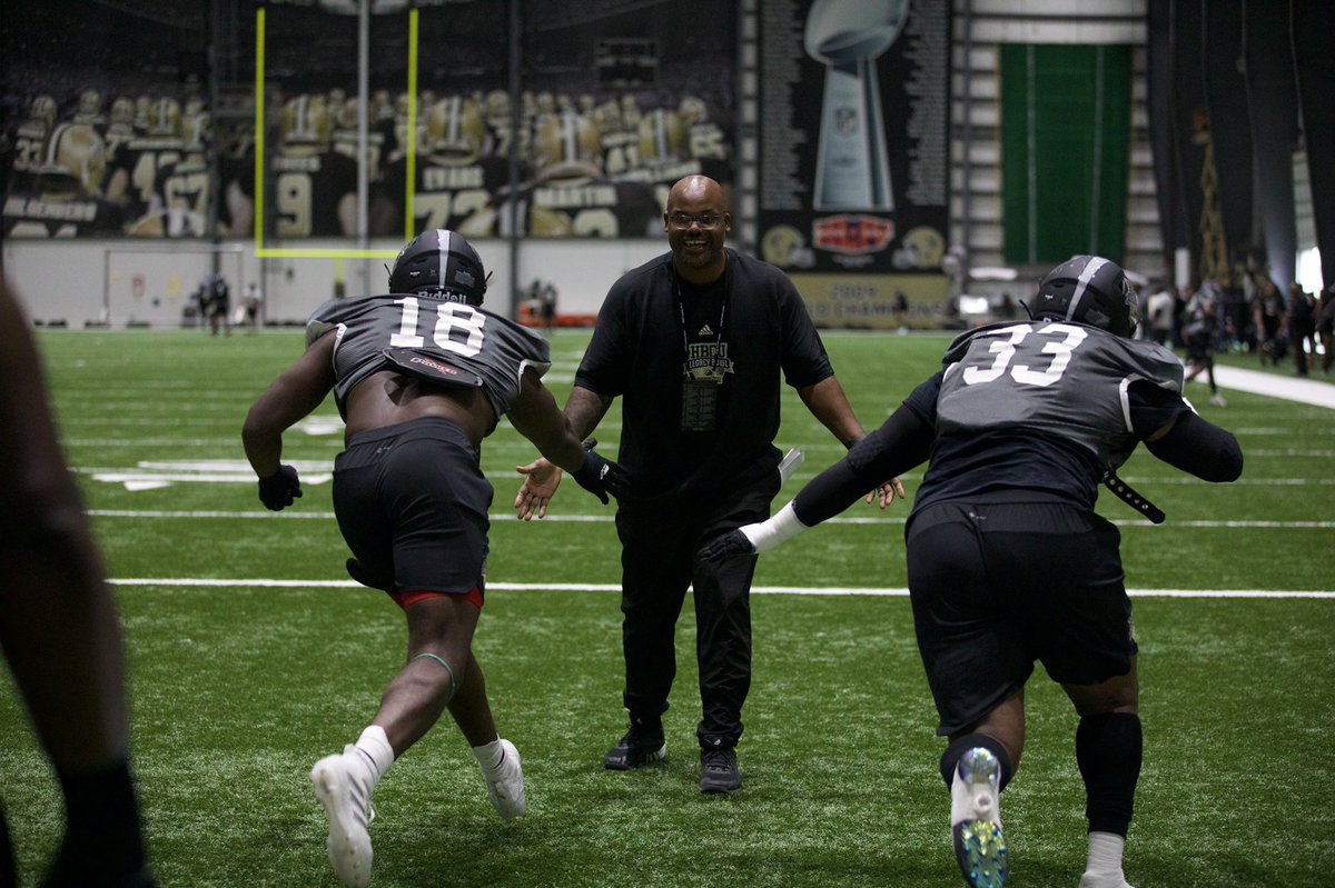 Saints's tweet photo. 😄😄 https://t.co/JXXdz59LQ5