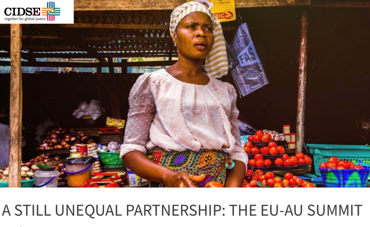 MartinSonneborn's tweet photo. 1/3
Heute großer #EUAUSummit in Brüssel. Die 40 afrikanischen Staats- &amp; Regierungschefs müssen die Tagung durch eine andere Tür (und aus einem anderen Gebäude kommend) betreten als ihre 27 europäischen Kollegen. 
Und wenn sie drin sind, dürfen sie erst artig warten, bis Europa... https://t.co/E5ypQg6r78