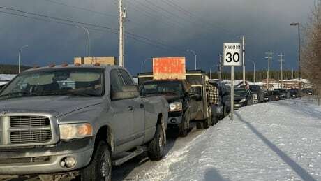Why you won't hear from organizers of Whitehorse's 'convoy' demonstrations ift.tt/xg4yanJ