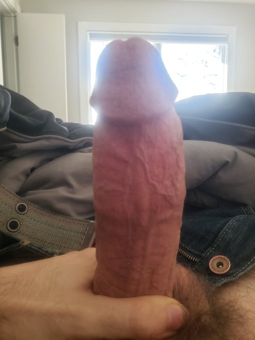 You are so sexy my cock fucking hurts I wouldn't stop until I breed you https://t.co/KLiH2vjPvW