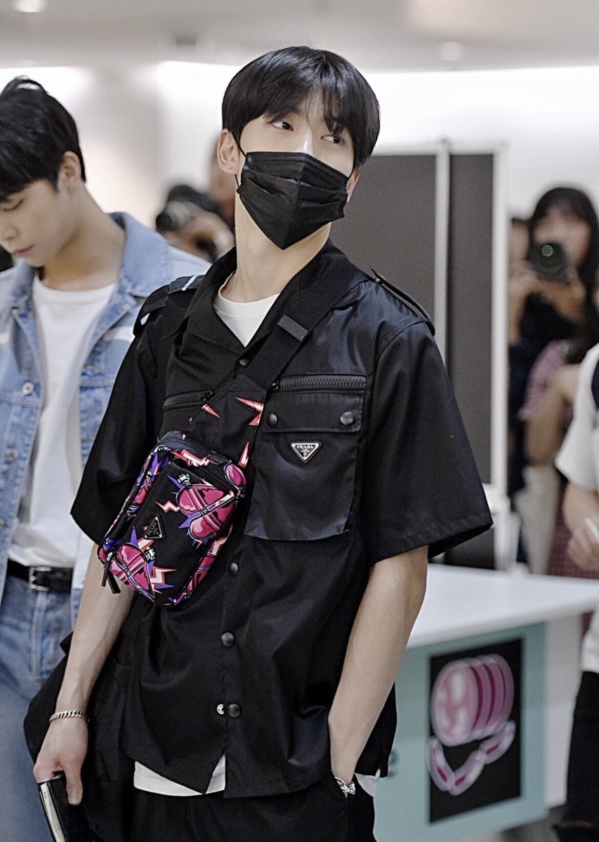 jaeplease_'s tweet photo. พ่อหนุ่มปราด้าวันนั้นคือที่สุด https://t.co/37P4bJ6jkF