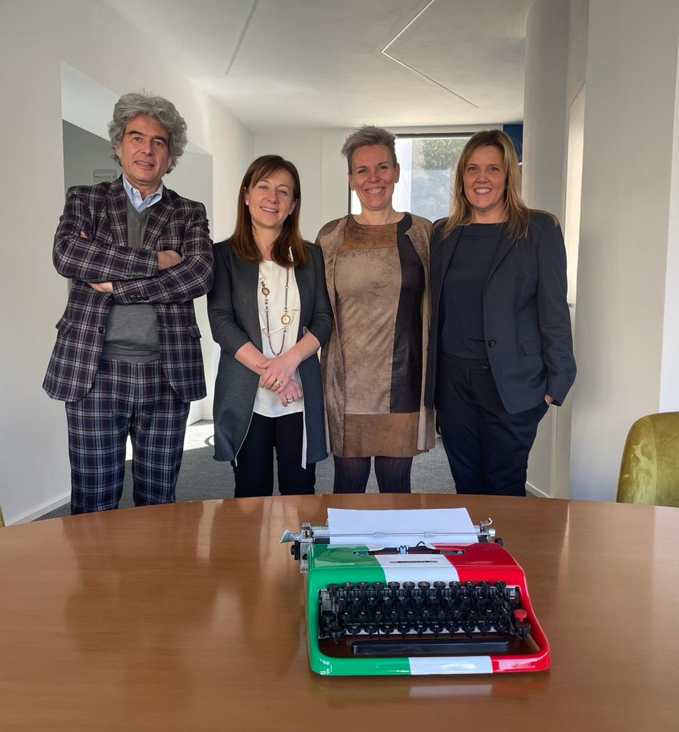 #turismo #sviluppoeconomico
#ConfindustriaCanavese e <a href="/CittaMetroTO/">Città MetroTorino</a> insieme per lo sviluppo del territorio
bit.ly/3sMfefw
<a href="/scambu/">Sonia Cambursano</a> <a href="/gdt62/">gaetano di tondo</a>