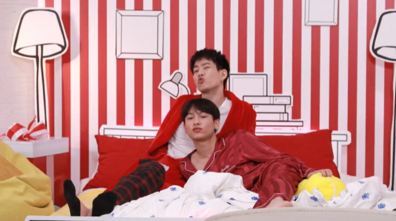 og_risyu's tweet photo. ▼配信LIVE
2021/7/2 #PanClinicXOffGun
🔗https://t.co/aFZFNBKPaN

7/3 #SahagroupXOffGun
🔗https://t.co/1ys5aNhjnG

8/28 #UnifFreshDelightXOffGun
🔗https://t.co/7jlq1KVmnu

10/9 #MAMAOKxOFFGUN
🔗https://t.co/6E7kTIwZH5 https://t.co/8PbOaqNR8u